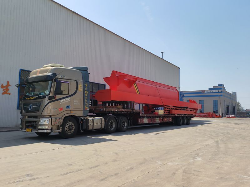 電動葫蘆門式起重機 MHxh16t—32m 制作完成，發(fā)往新疆交付客戶使用。